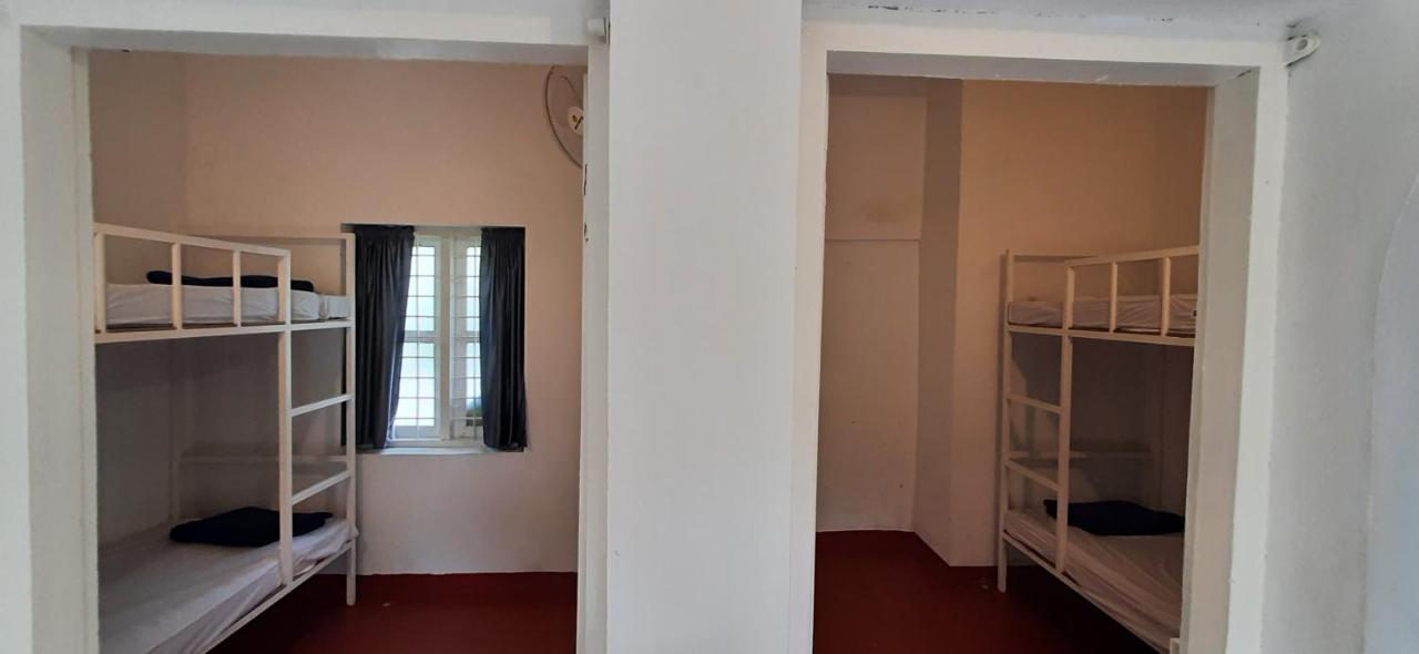 A Loft Vandrerhjem Alappuzha Eksteriør bilde
